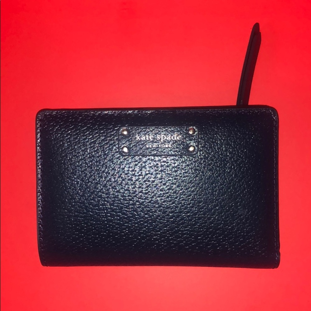 Kate Spade Medium Slim Bifold Wallet